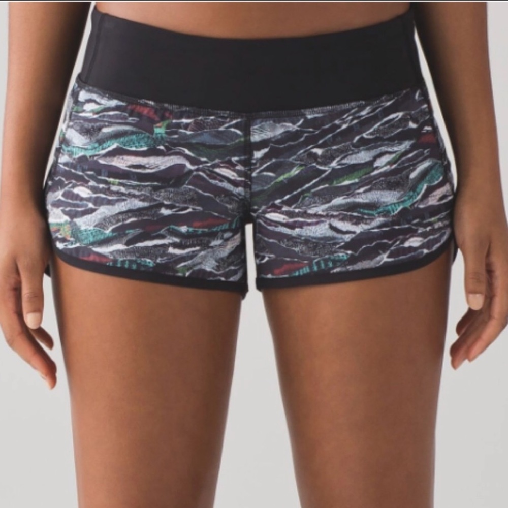 Lululemon Run Speed Up Short Mini Sweater Size 4 - Picture 2 of 7